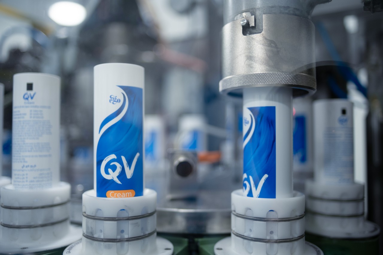 Filling QV tubes